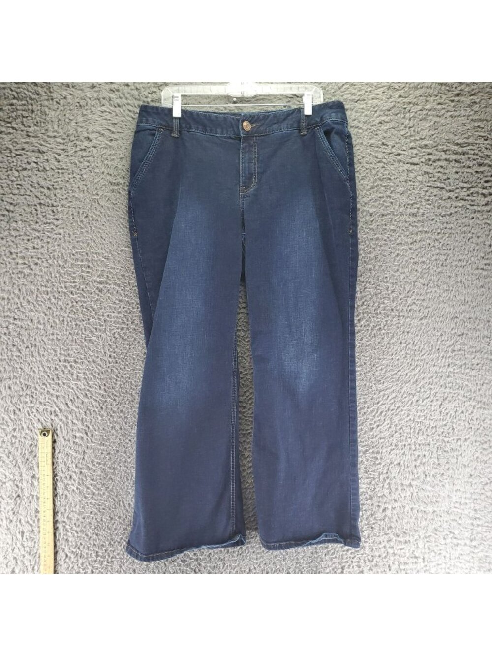 Lane Bryant Jeans Womens 16 Short Blue Bootcut Stretch Denim *Read*
